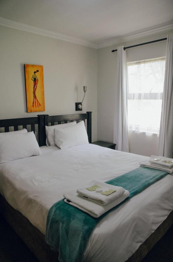 Towers Lodge Боксбург Екстериор снимка