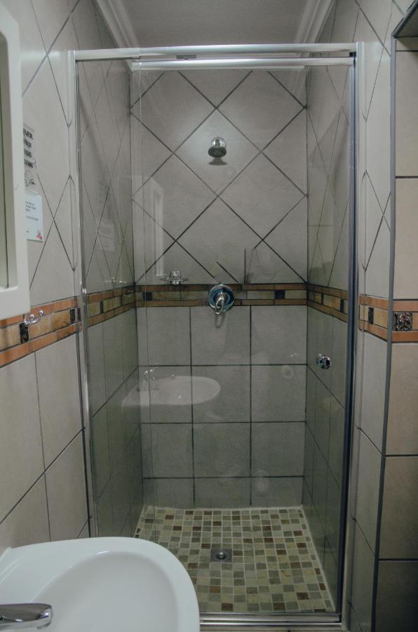 Towers Lodge Боксбург Екстериор снимка