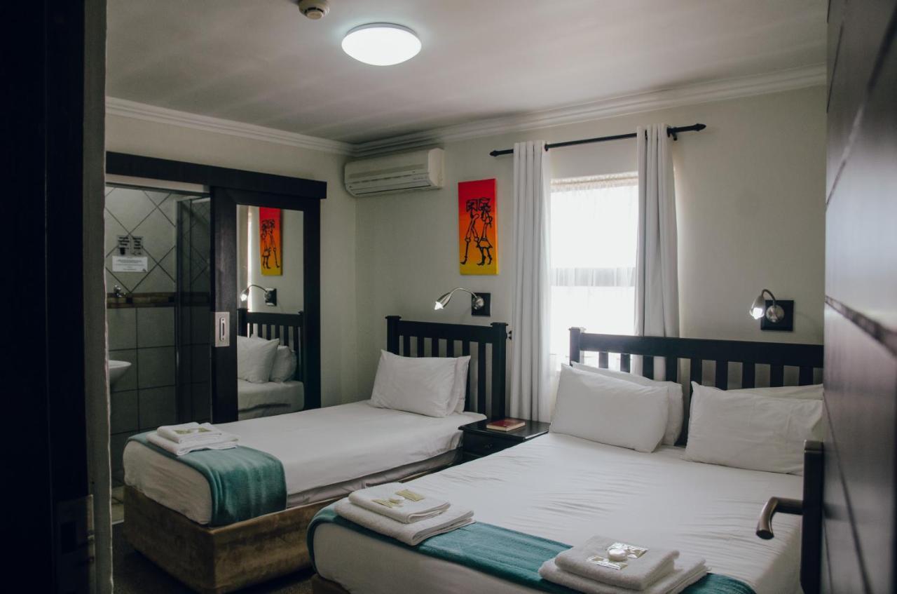 Towers Lodge Боксбург Екстериор снимка