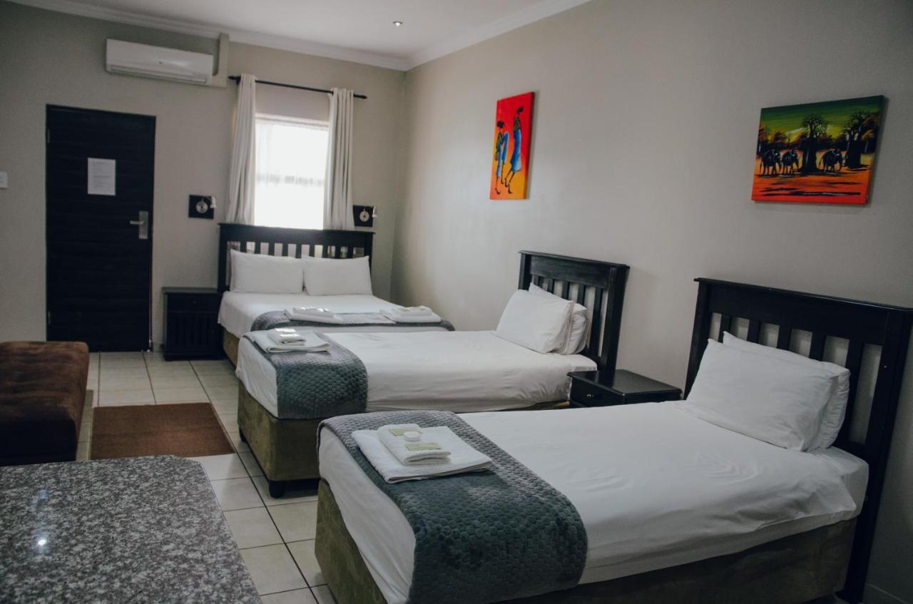 Towers Lodge Боксбург Екстериор снимка