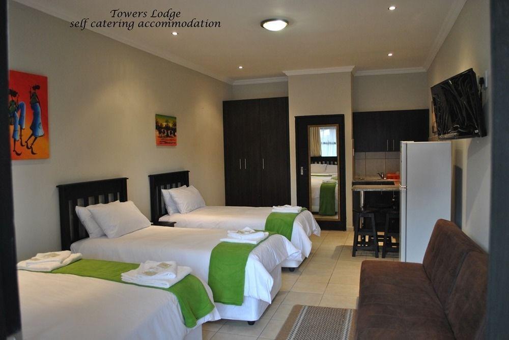 Towers Lodge Боксбург Екстериор снимка